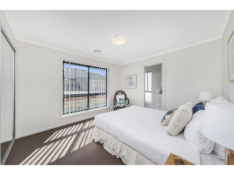 2 Seery Street, Casey ACT 2913