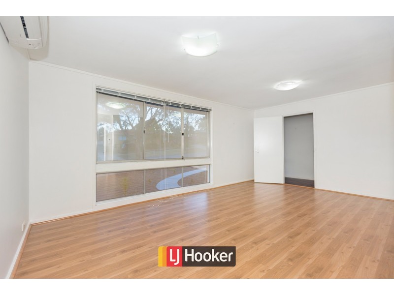81 Chuculba Crescent, Giralang ACT 2617