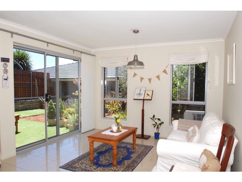 11/21 Gordon Withnall Crescent, Dunlop ACT 2615