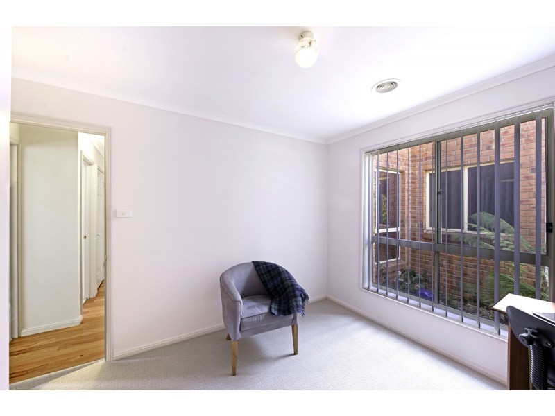 19/89 Britten Jones Drive, Holt ACT 2615