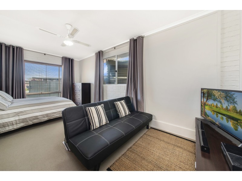 37 Thornhill Crescent, Dunlop ACT 2615