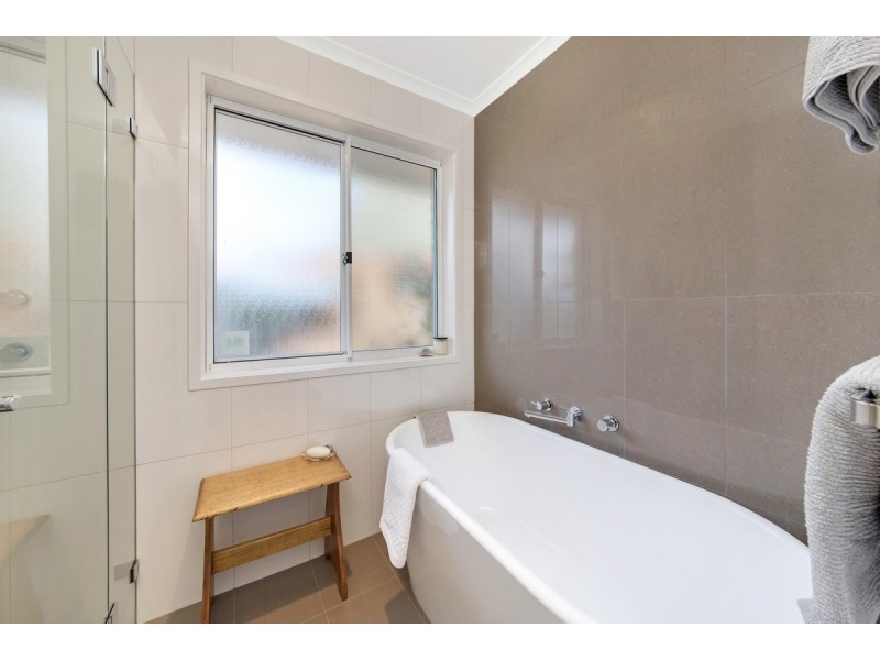 37 Thornhill Crescent, Dunlop ACT 2615