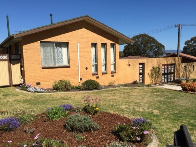 24 Barber Crescent, Flynn ACT 2615