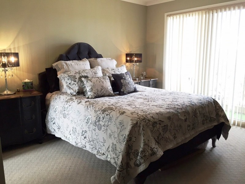 24 Siroset Close, Dunlop ACT 2615