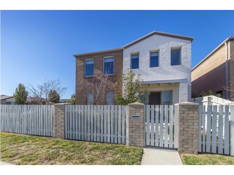 6 Toft Street, Dunlop ACT 2615