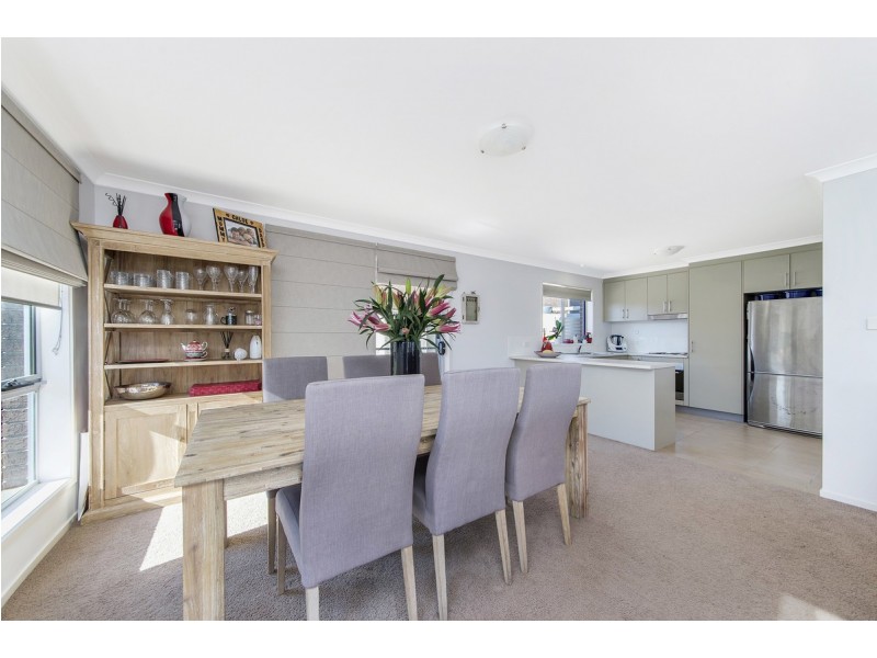6 Toft Street, Dunlop ACT 2615
