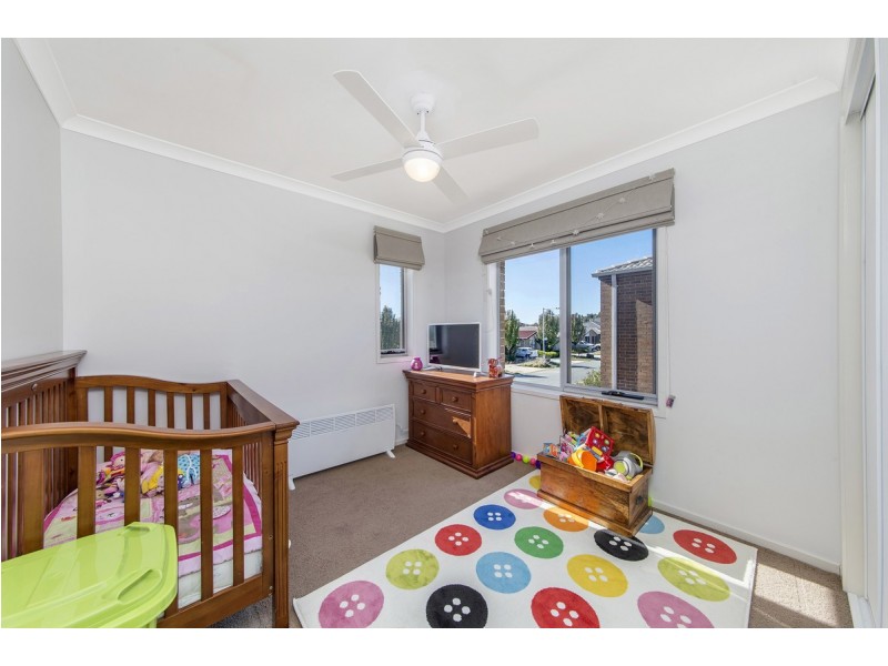 6 Toft Street, Dunlop ACT 2615