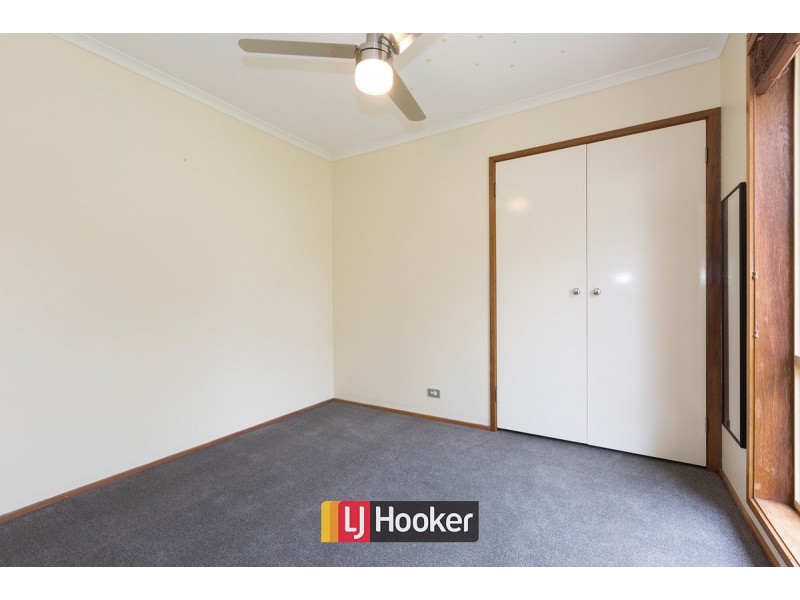 6 Hugh Mckay Crescent, Dunlop ACT 2615