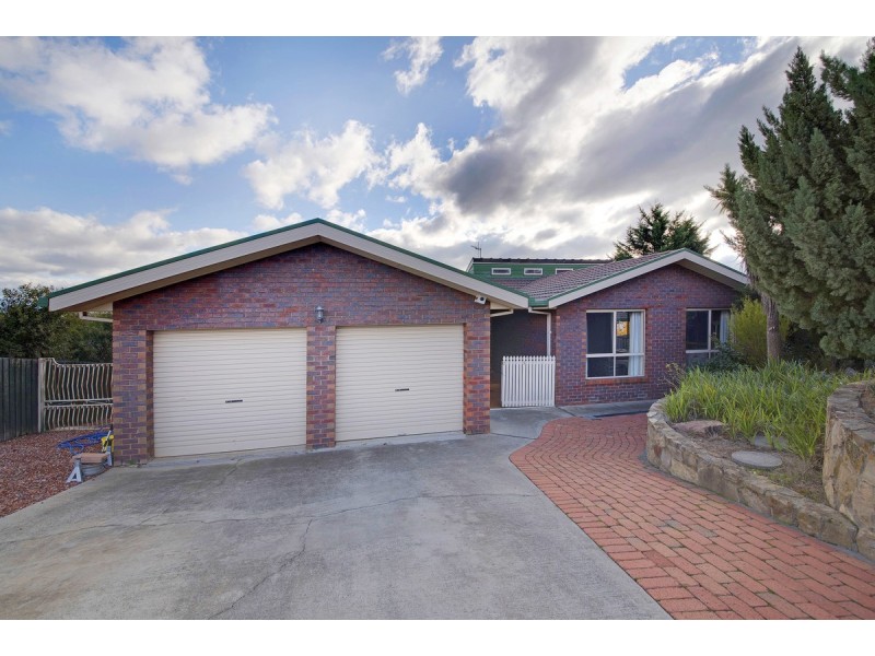 14 Pomeroy Street, Dunlop ACT 2615