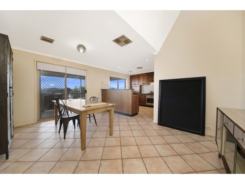 14 Pomeroy Street, Dunlop ACT 2615