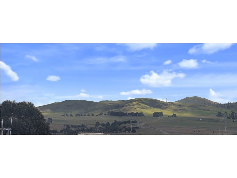 14 Pomeroy Street, Dunlop ACT 2615