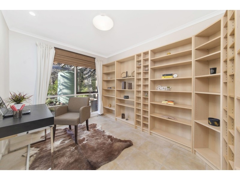 15 Dore Court, Evatt ACT 2617