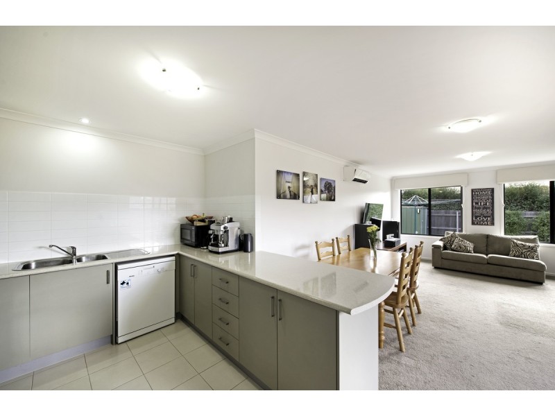 43 Rowland Street, Macgregor ACT 2615