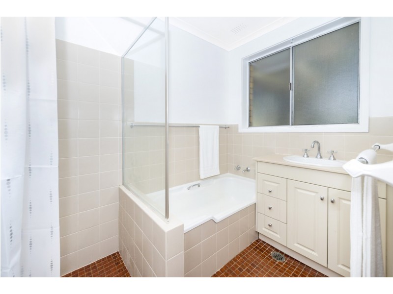 8 Bundey Street, Higgins ACT 2615