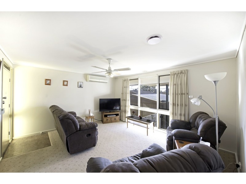 5 Weber Place, Holt ACT 2615