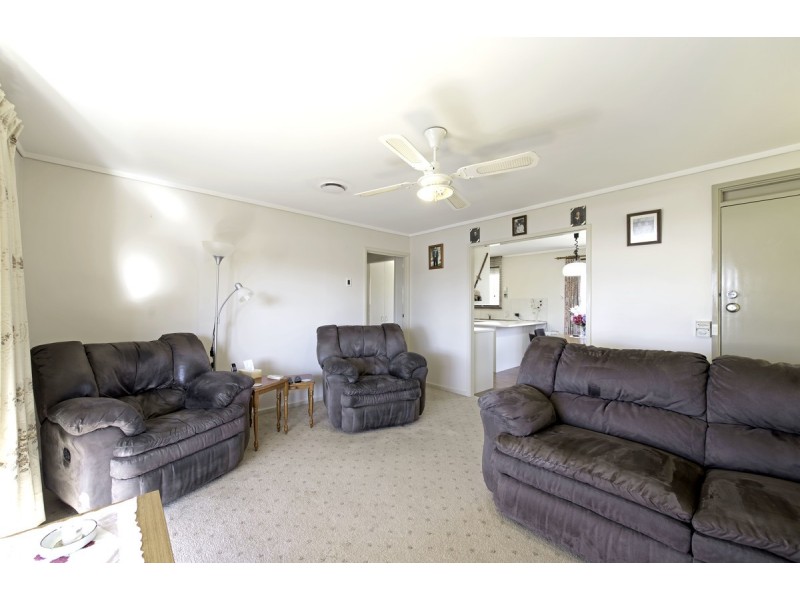 5 Weber Place, Holt ACT 2615