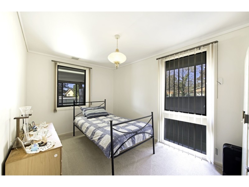 5 Weber Place, Holt ACT 2615