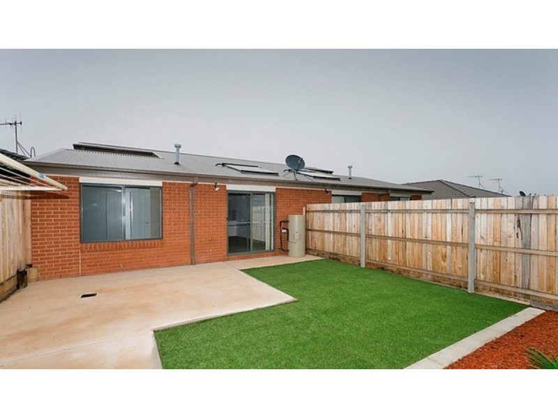18 Stang Place, Macgregor ACT 2615