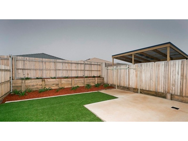 18 Stang Place, Macgregor ACT 2615