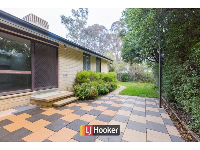 10 Packham Place, Charnwood ACT 2615