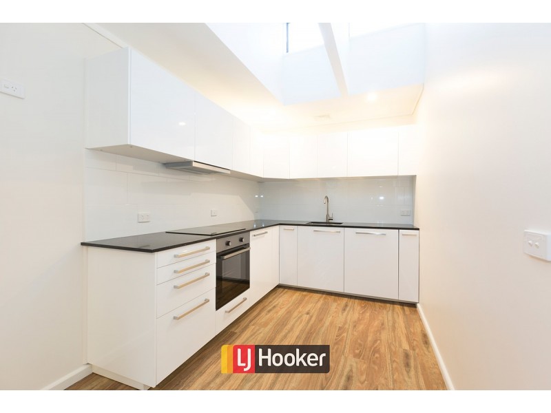 10 Packham Place, Charnwood ACT 2615