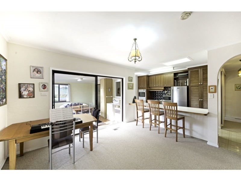 6 Backhouse Street, Latham ACT 2615