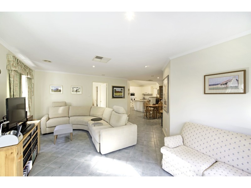 13 Slight Place, Holt ACT 2615