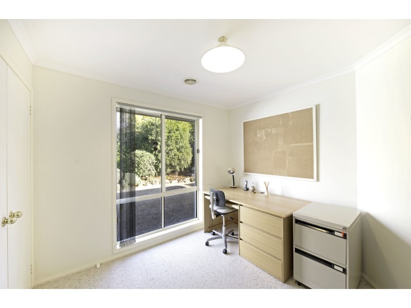 13 Slight Place, Holt ACT 2615