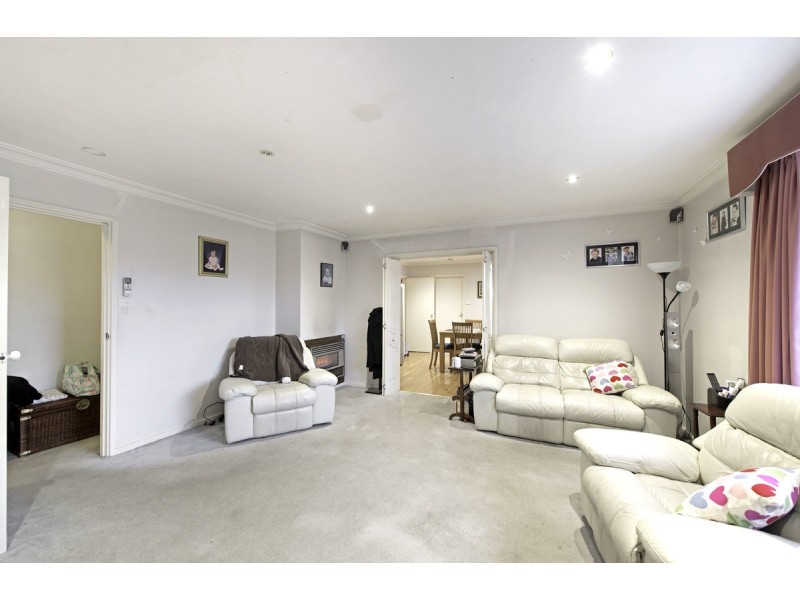 25 Macnaughton Street, Holt ACT 2615