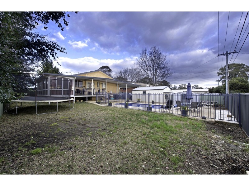 25 Macnaughton Street, Holt ACT 2615