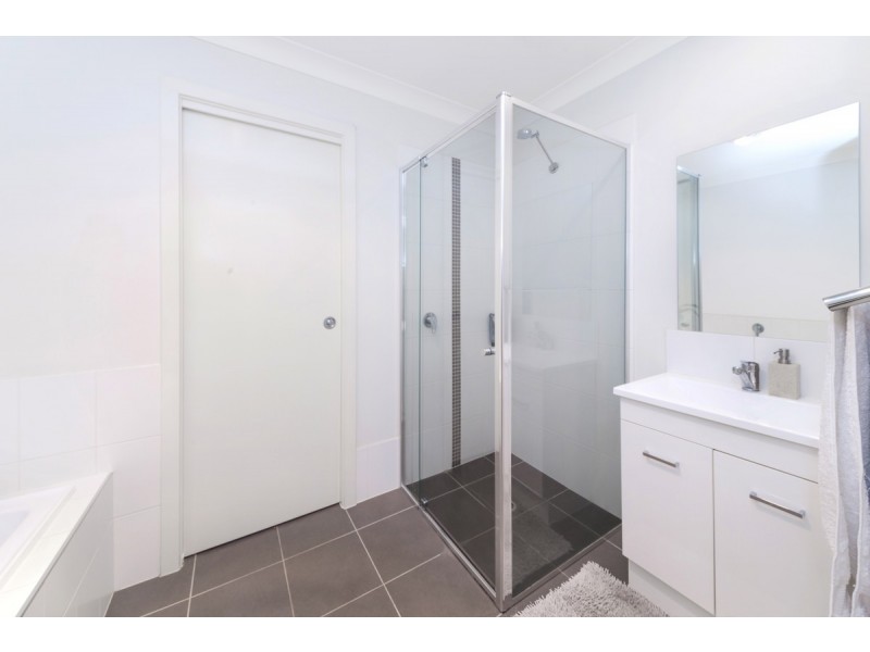 27 Helby Street, Harrison ACT 2914