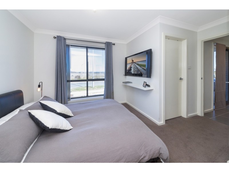 27 Helby Street, Harrison ACT 2914