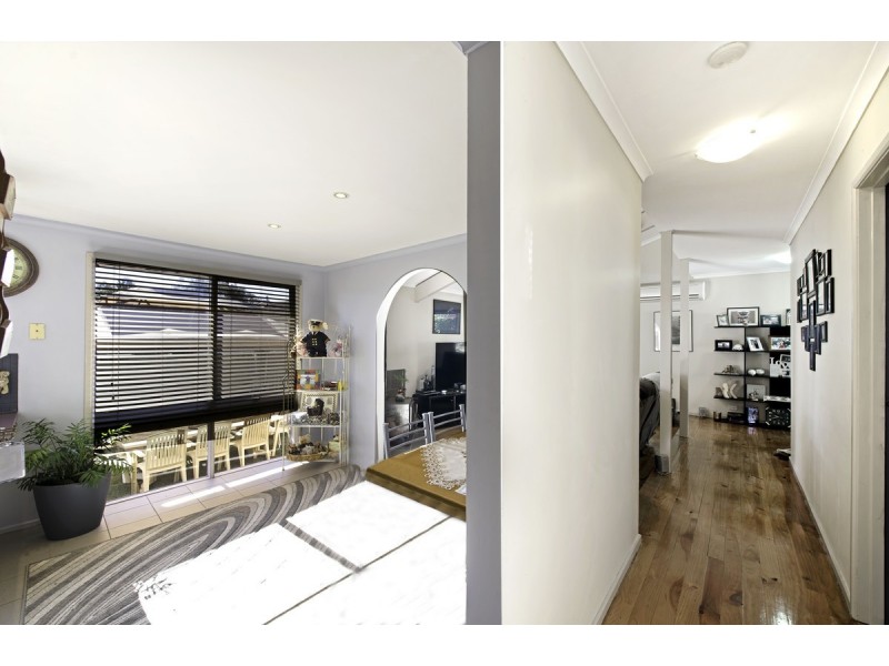 10 Landale Place, Charnwood ACT 2615