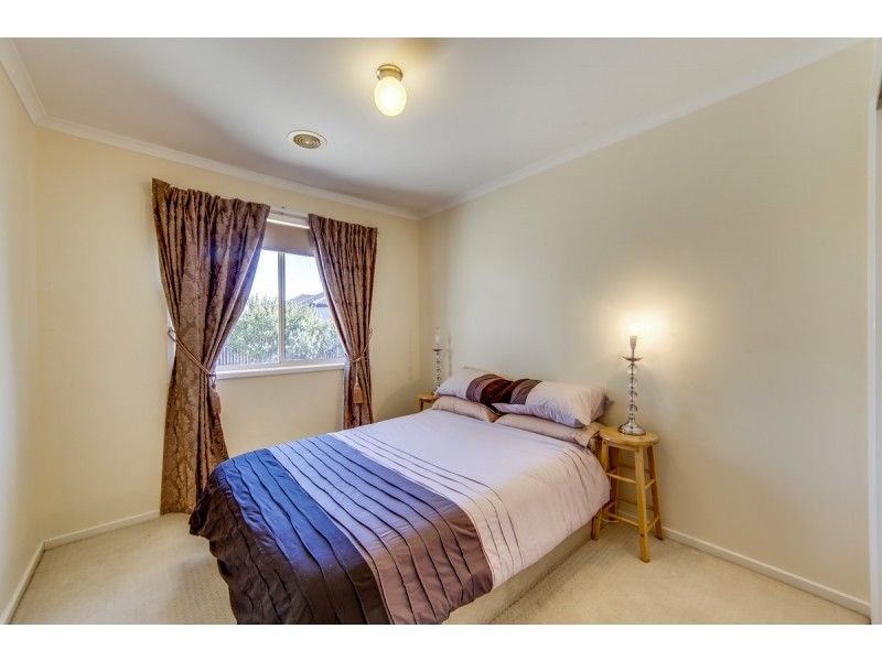 13 Eric De Salis Street, Macgregor ACT 2615