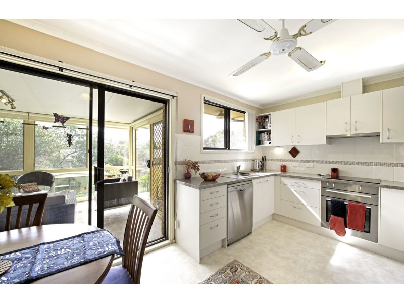 8 Box Place, Latham ACT 2615