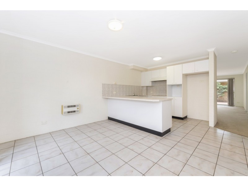 128/15 John Cleland Crescent, Florey ACT 2615