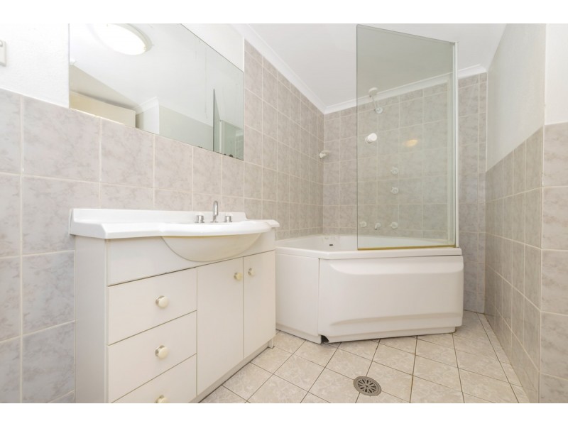 128/15 John Cleland Crescent, Florey ACT 2615