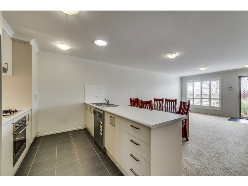 10 Sisely Street, Macgregor ACT 2615