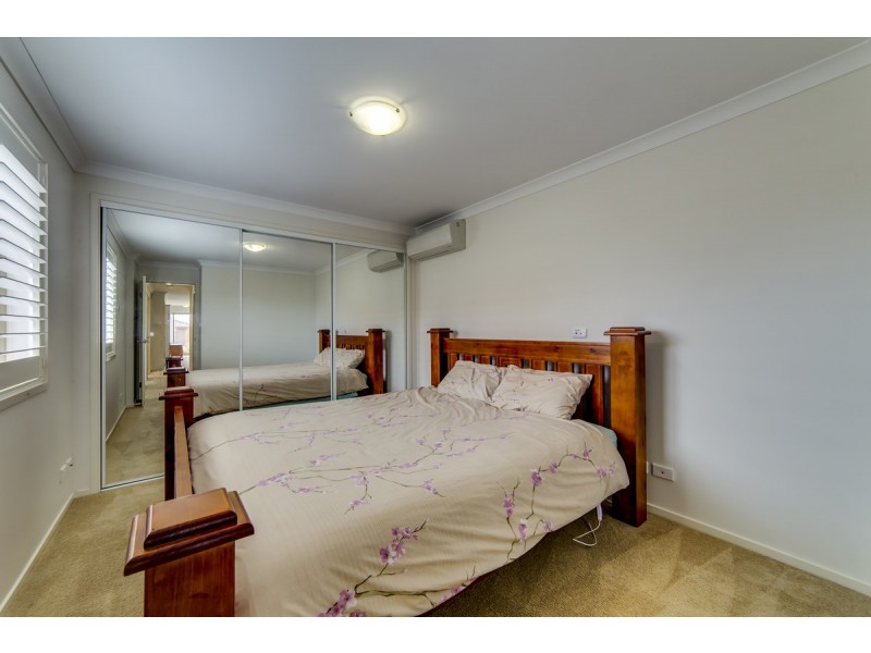 10 Sisely Street, Macgregor ACT 2615