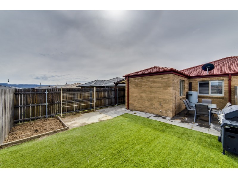 10 Sisely Street, Macgregor ACT 2615