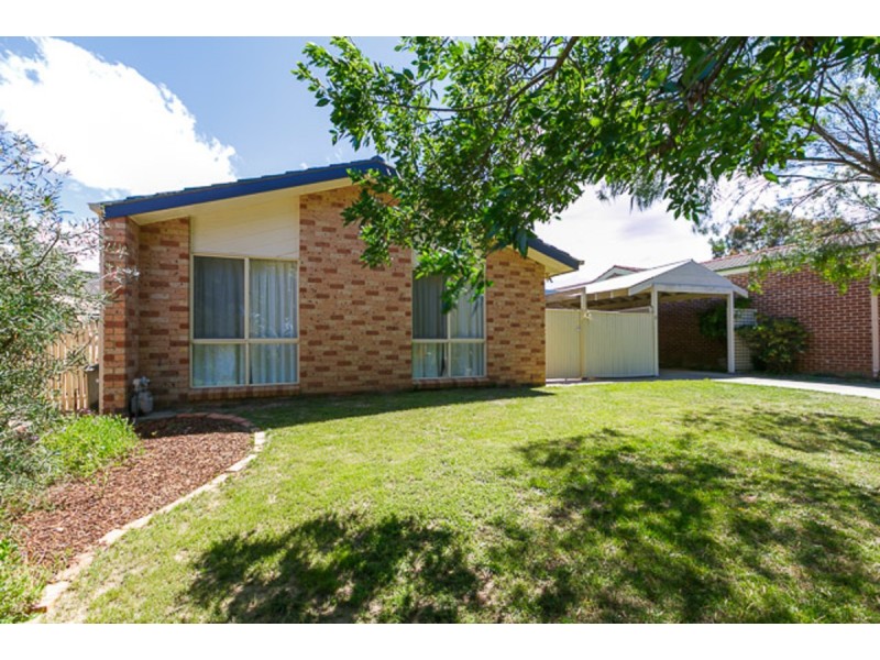 6 Cann Place, Palmerston ACT 2913