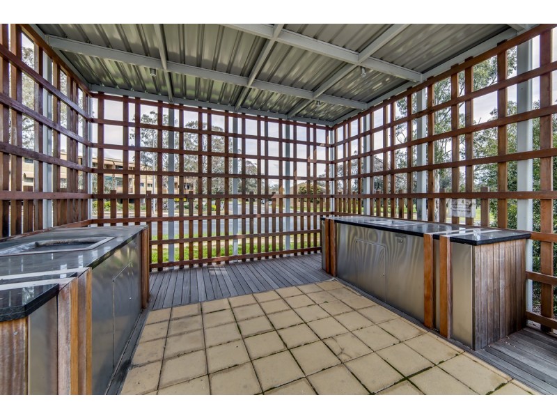 137/64 College Street, Belconnen ACT 2617