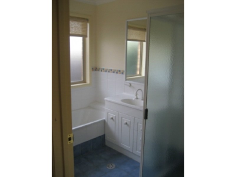 22 Coolgardie Street, Dunlop ACT 2615