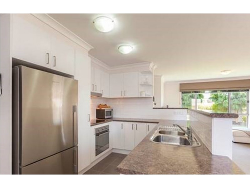 10 Rowland Street, Macgregor ACT 2615
