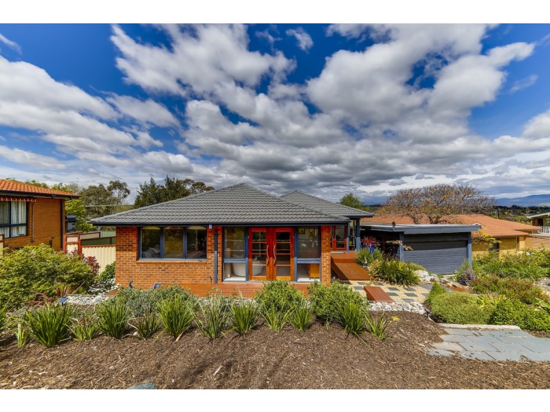 16 Beaney Street, Macgregor ACT 2615