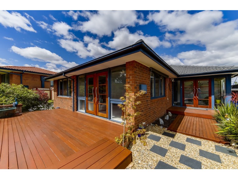16 Beaney Street, Macgregor ACT 2615