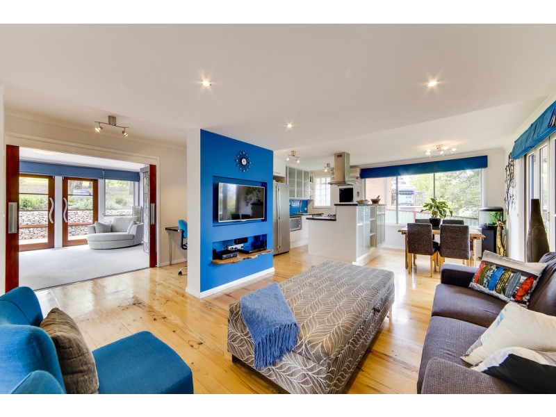 16 Beaney Street, Macgregor ACT 2615