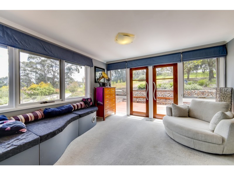 16 Beaney Street, Macgregor ACT 2615