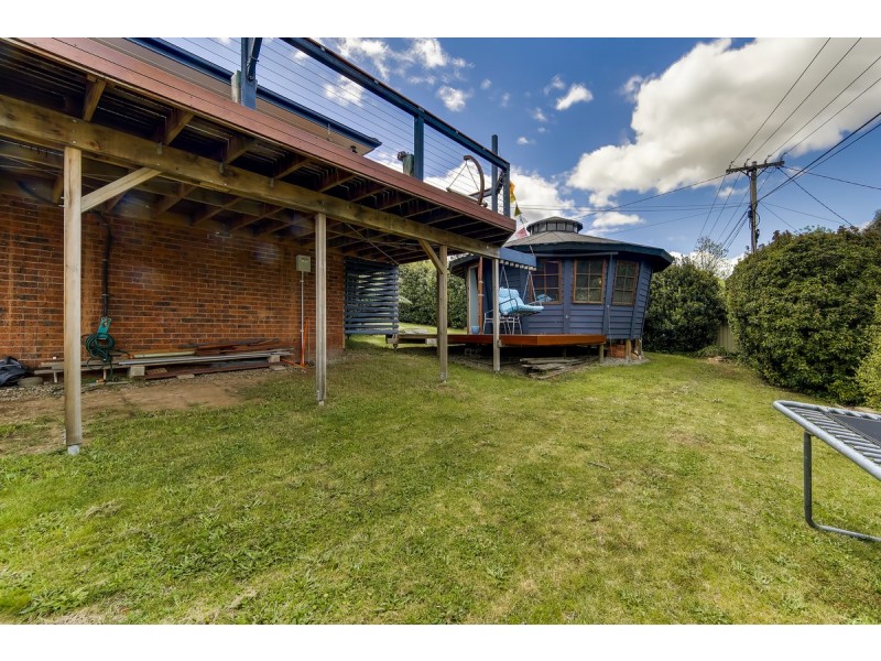 16 Beaney Street, Macgregor ACT 2615