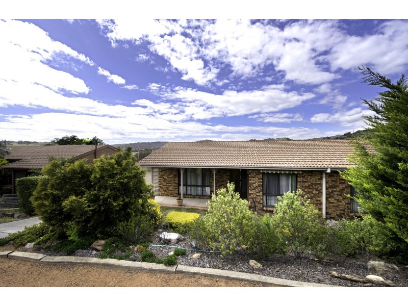 7 Martley Circuit, Calwell ACT 2905